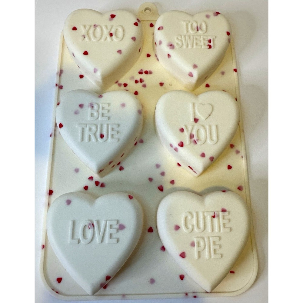 Heart Chocolate Mold, 6-Cavity Conversation Heart Messages, White/Red Speckle